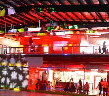 Skating rink facility